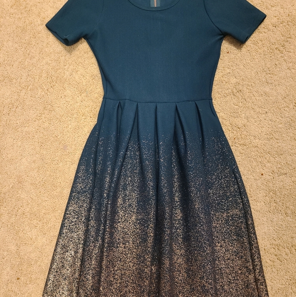 GREEN and Gold Amelia Elegant Dress